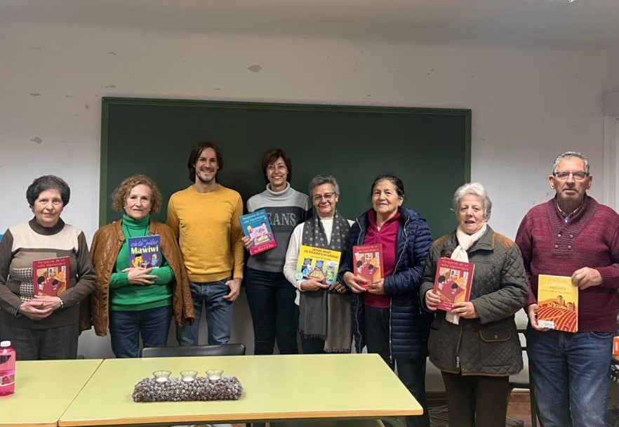 ENCUENTRO CON LECTORES EN LA AEPA DE SANTA CRUZ DE MUDELA (Dcb-2023).